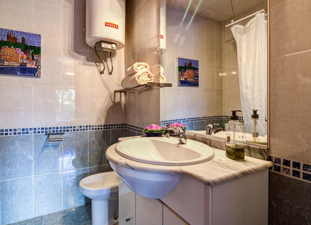 Valencia Suite Archsenseapartments Barcelona Exterior foto